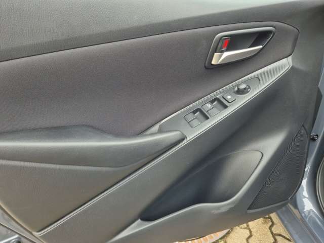 Fahrzeugbild eines Mazda Mazda2