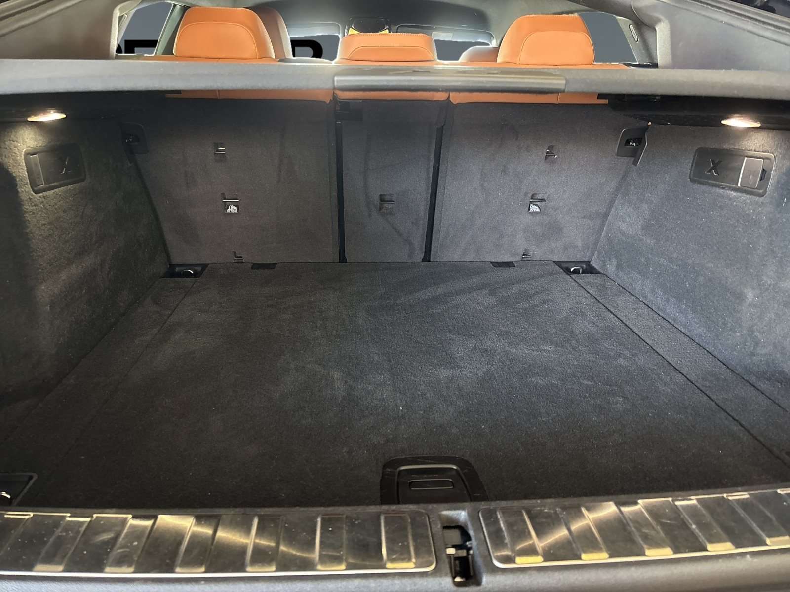 Fahrzeugbild eines BMW X6