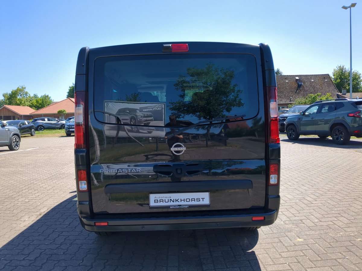 Fahrzeugbild eines Nissan Primastar