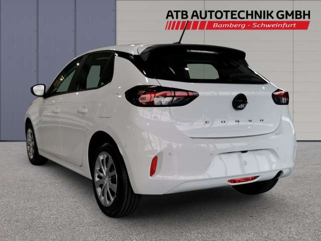 Fahrzeugbild eines Opel Corsa