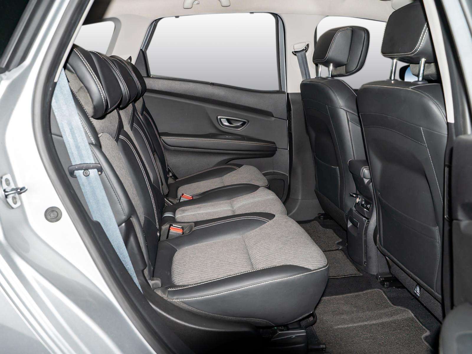 Fahrzeugbild eines Renault Scénic