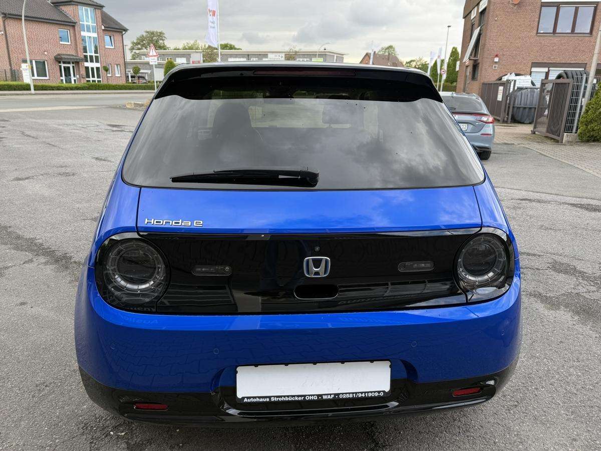 Fahrzeugbild eines Honda Honda e