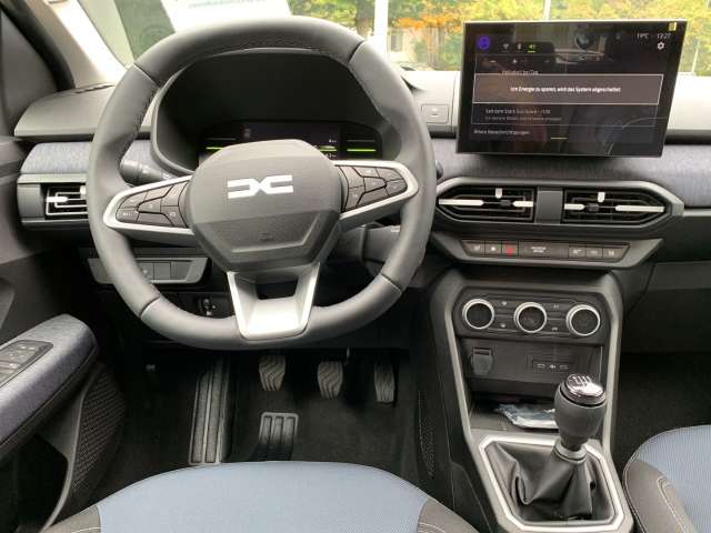 Fahrzeugbild eines Dacia Sandero