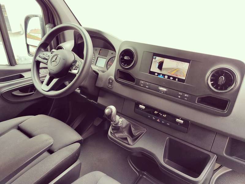 Fahrzeugbild eines Mercedes-Benz Sprinter
