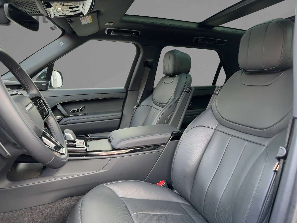 Fahrzeugbild eines Land Rover Range Rover Sport