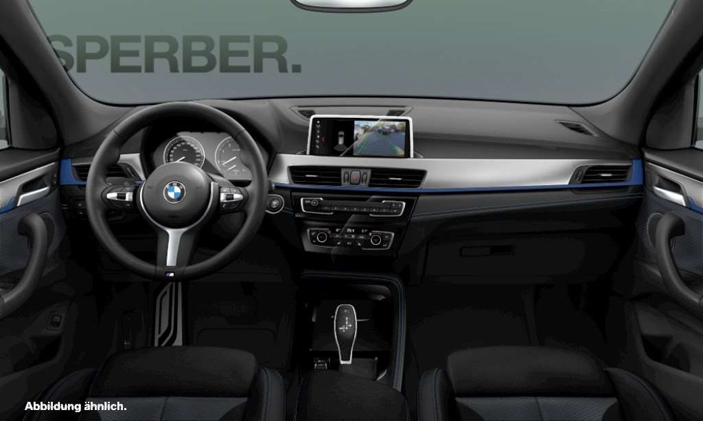 Fahrzeugbild eines BMW X1