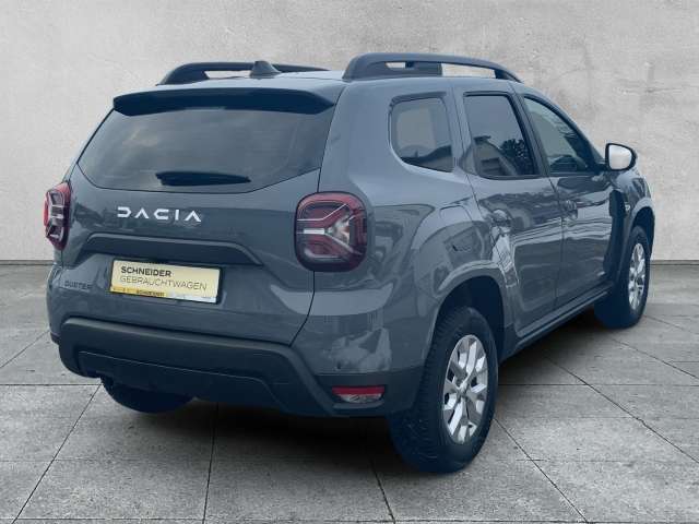 Fahrzeugbild eines Dacia Duster