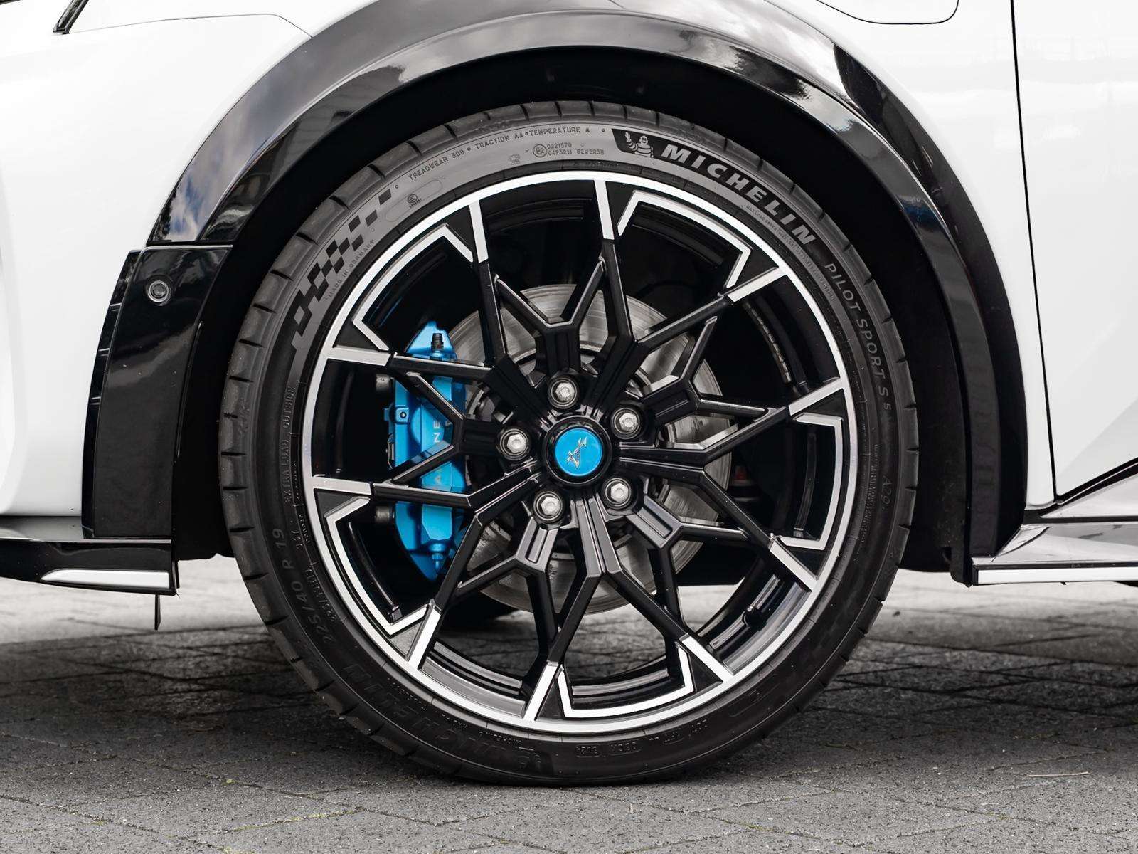 Fahrzeugbild eines Alpine A290