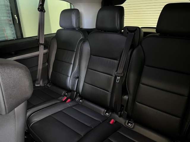 Fahrzeugbild eines Opel Zafira Life