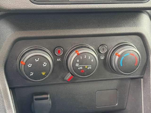 Fahrzeugbild eines Dacia Sandero