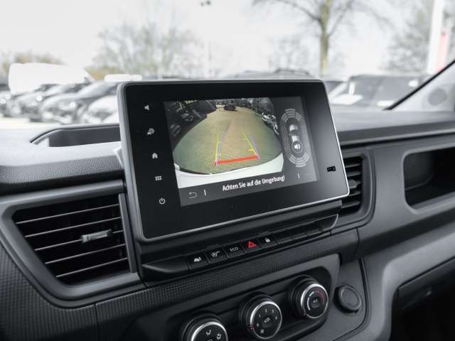 Fahrzeugbild eines Nissan Primastar