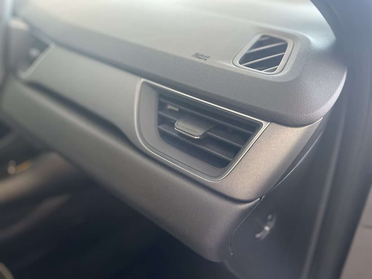 Fahrzeugbild eines Renault Captur