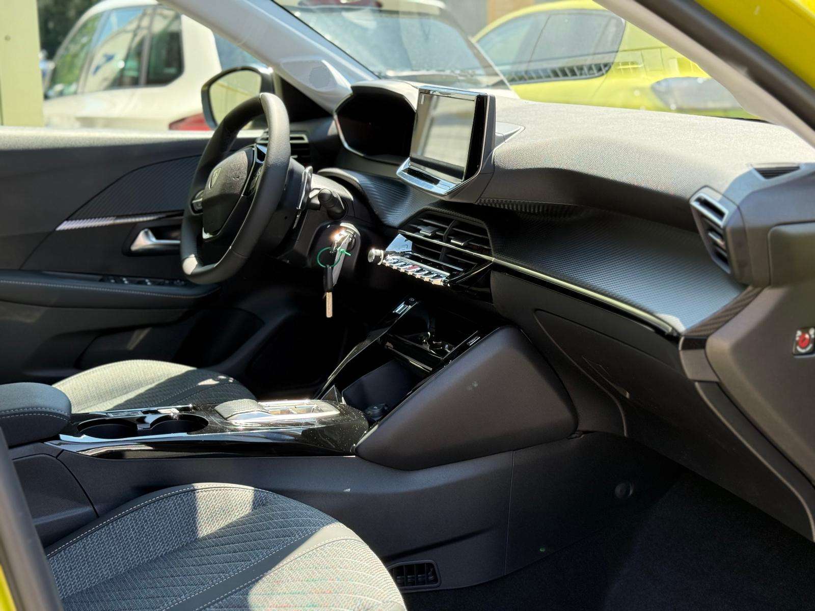 Fahrzeugbild eines Peugeot 208