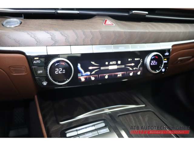 Fahrzeugbild eines Genesis G80