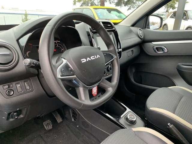 Fahrzeugbild eines Dacia Spring