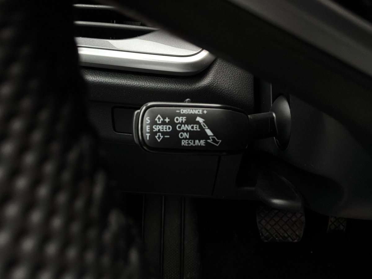 Fahrzeugbild eines Skoda ELROQ