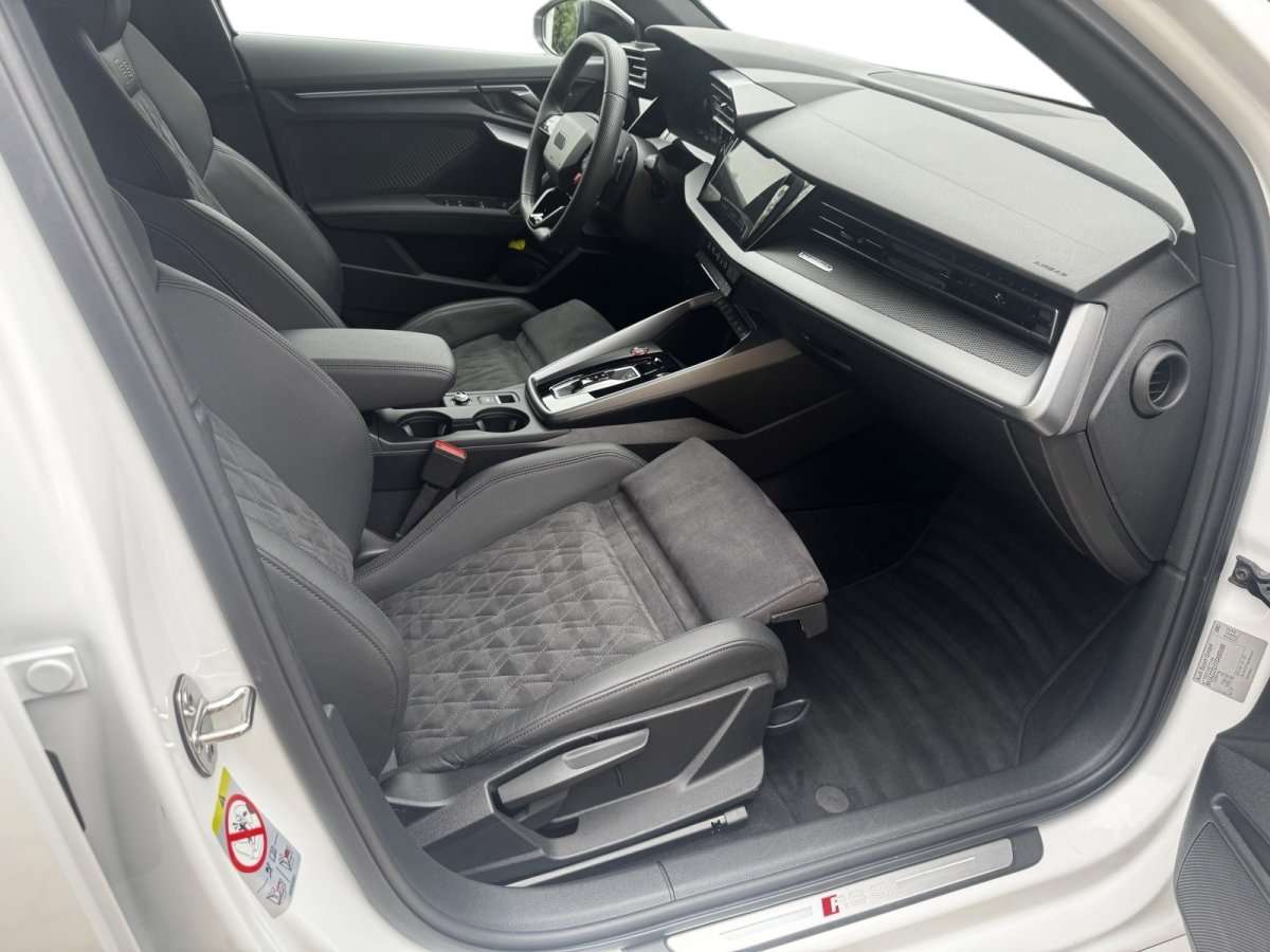 Fahrzeugbild eines Audi RS3