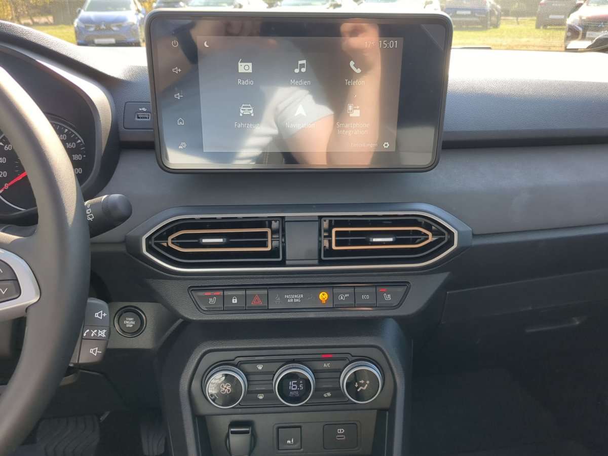 Fahrzeugbild eines Dacia Sandero