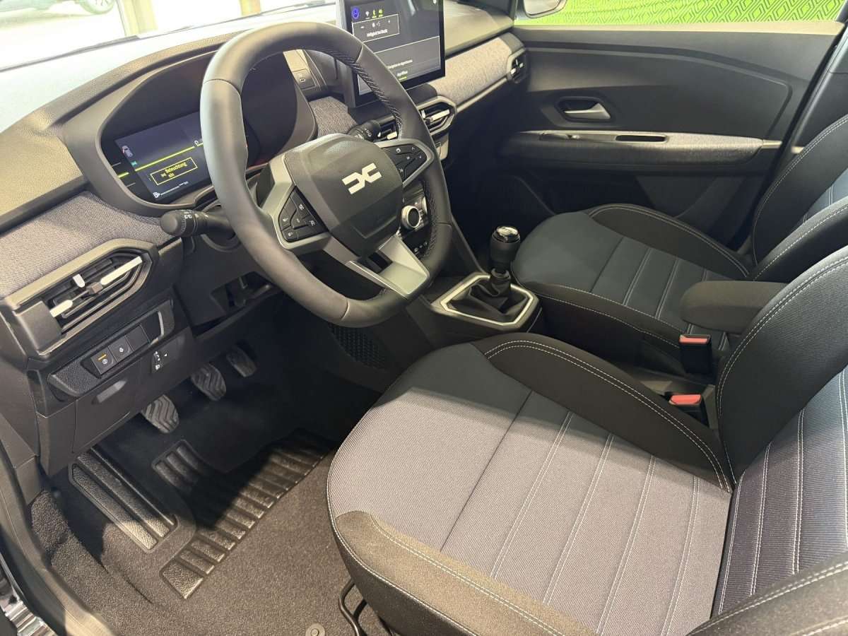 Fahrzeugbild eines Dacia Jogger