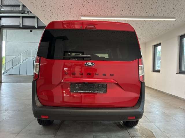 Fahrzeugbild eines Ford Tourneo Courier