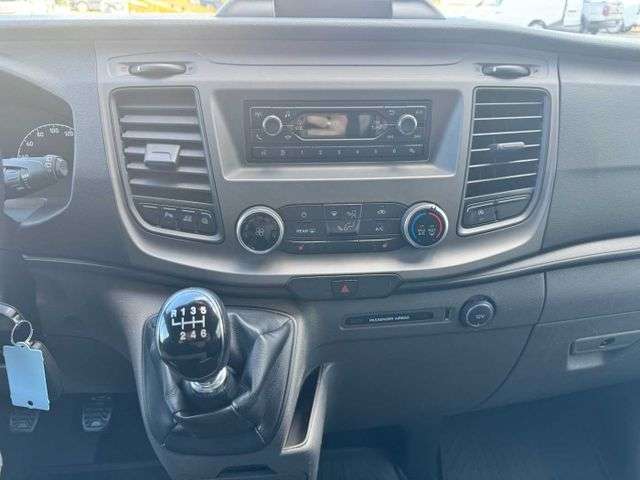 Fahrzeugbild eines Ford Transit Custom