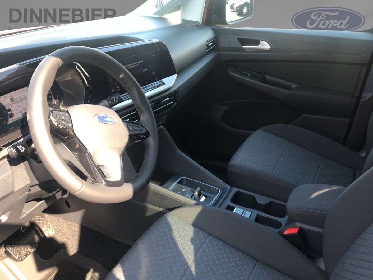 Fahrzeugbild eines Ford Grand Tourneo