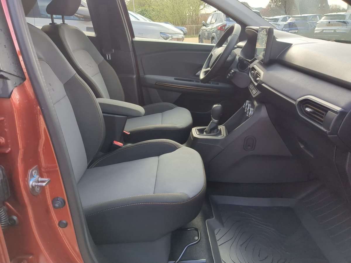 Fahrzeugbild eines Dacia Jogger