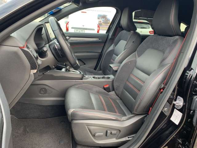 Fahrzeugbild eines Renault Arkana