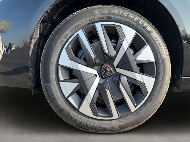 Fahrzeugbild eines Peugeot 208