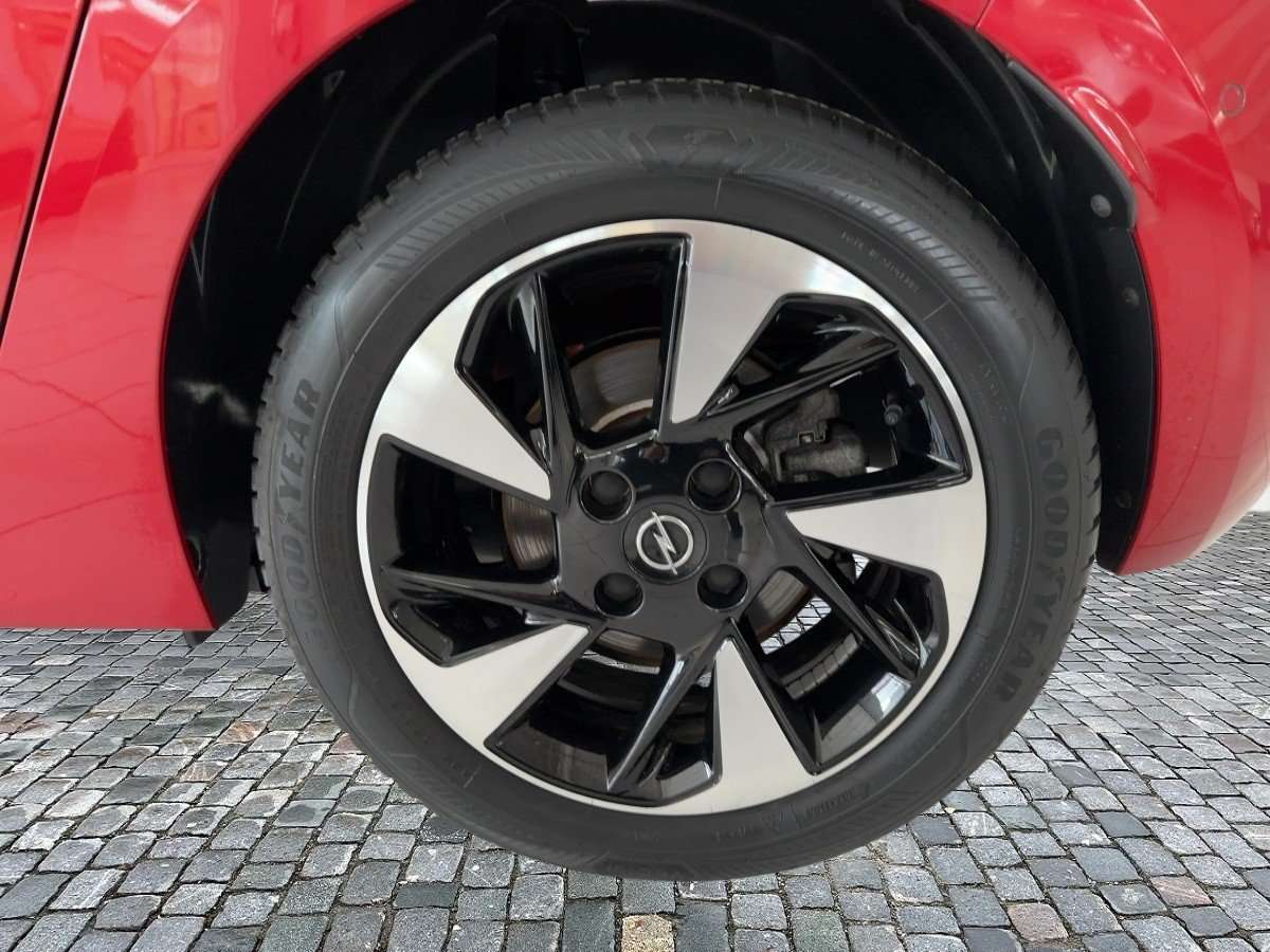 Fahrzeugbild eines Opel Corsa