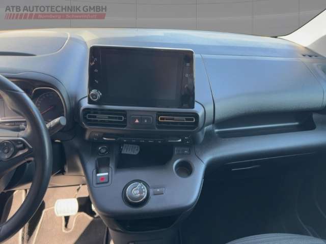 Fahrzeugbild eines Opel Combo Life