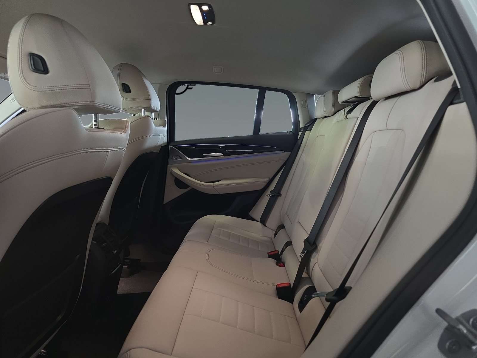 Fahrzeugbild eines BMW X4