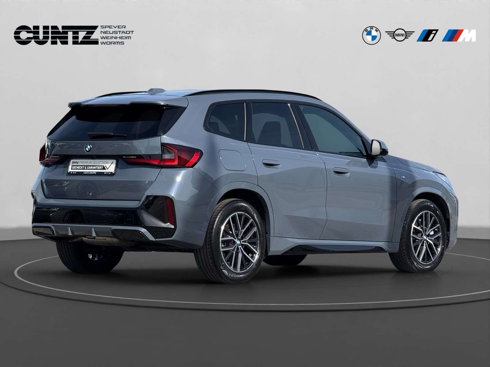 Fahrzeugbild eines BMW X1