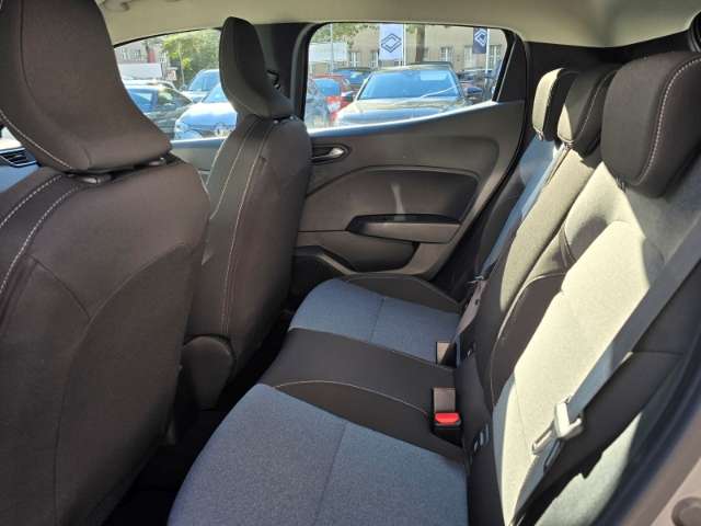 Fahrzeugbild eines Renault Clio