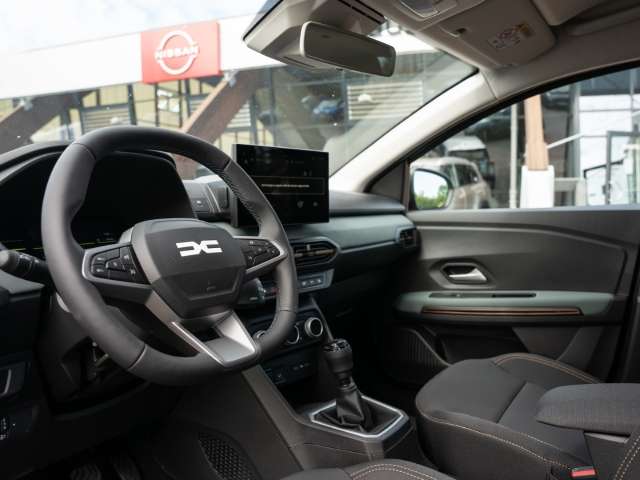 Fahrzeugbild eines Dacia Sandero