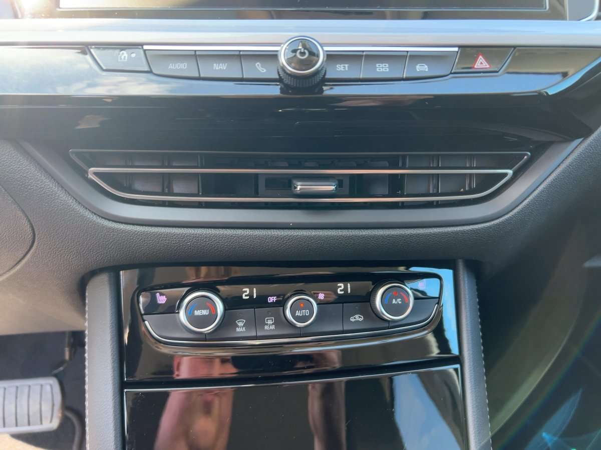 Fahrzeugbild eines Opel Grandland X