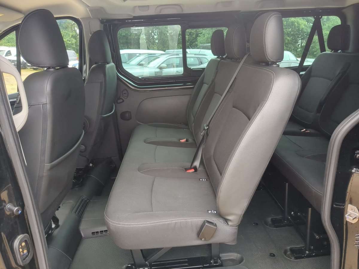 Fahrzeugbild eines Nissan Primastar