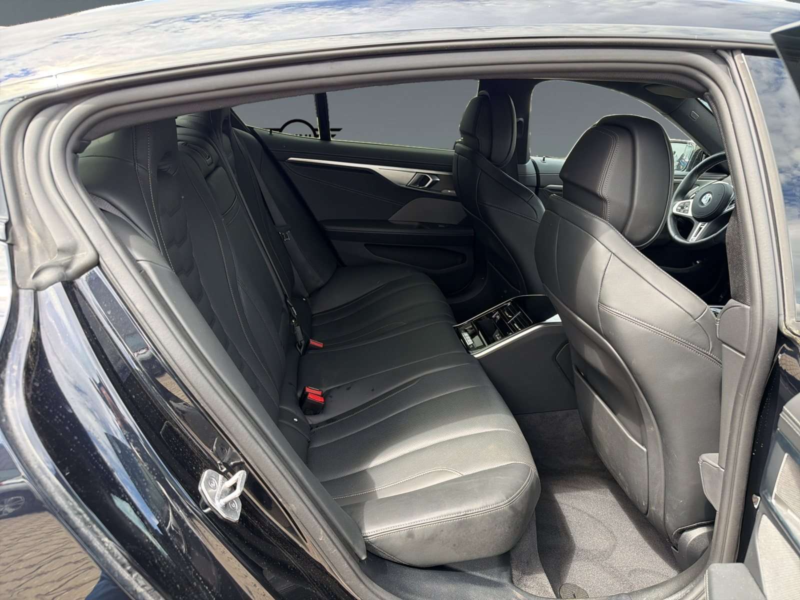 Fahrzeugbild eines BMW 8er-Reihe