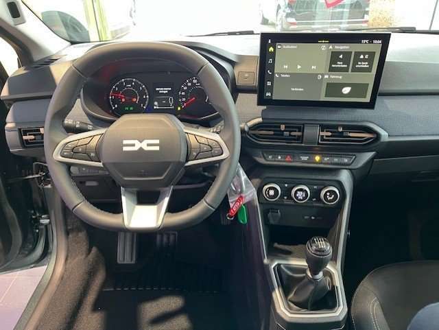 Fahrzeugbild eines Dacia Sandero