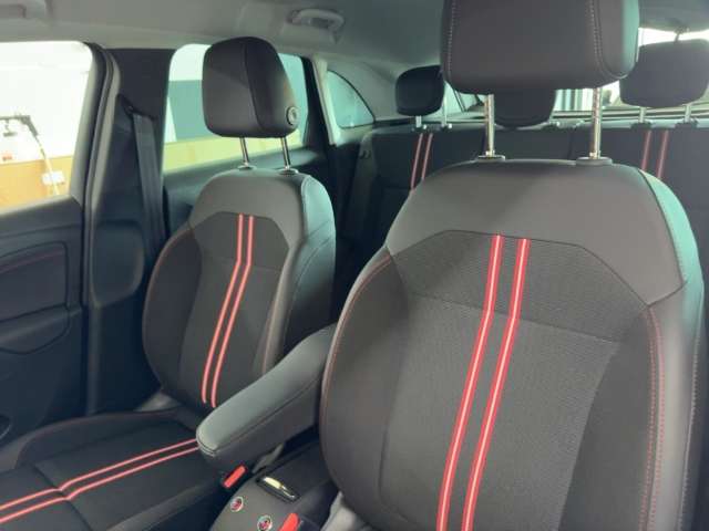 Fahrzeugbild eines Opel Crossland X