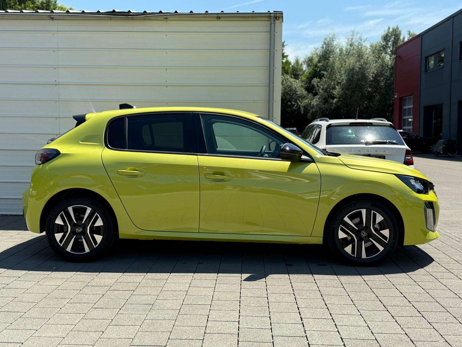 Fahrzeugbild eines Peugeot 208