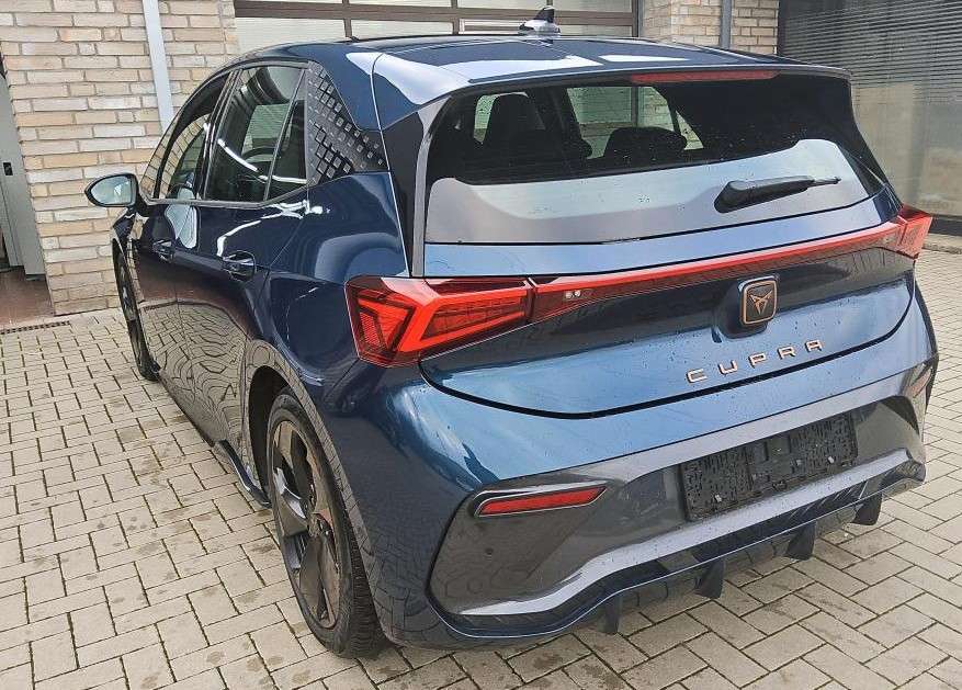 Fahrzeugbild eines CUPRA Born