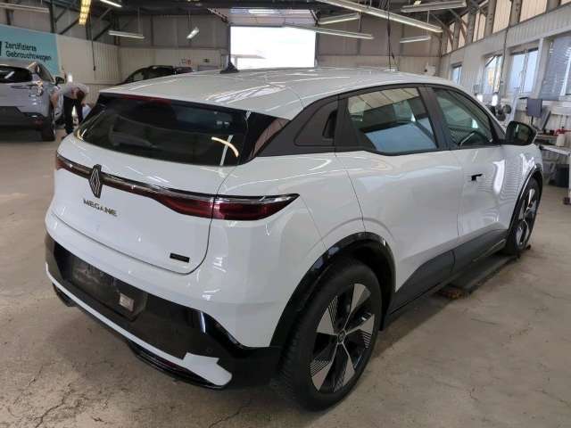 Fahrzeugbild eines Renault Megane E-TECH