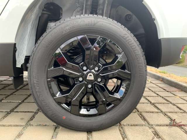 Fahrzeugbild eines Dacia Duster