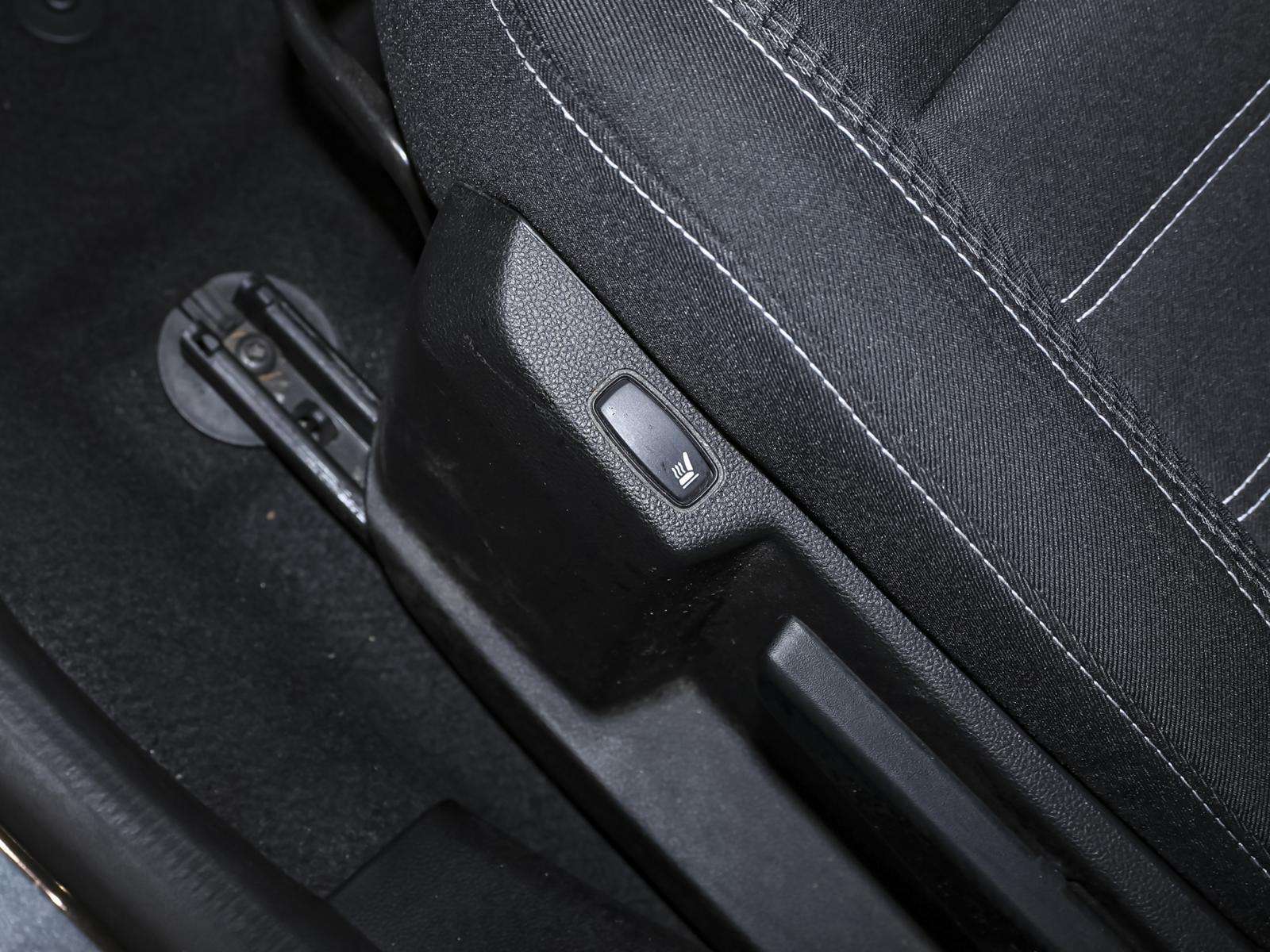 Fahrzeugbild eines Dacia Duster