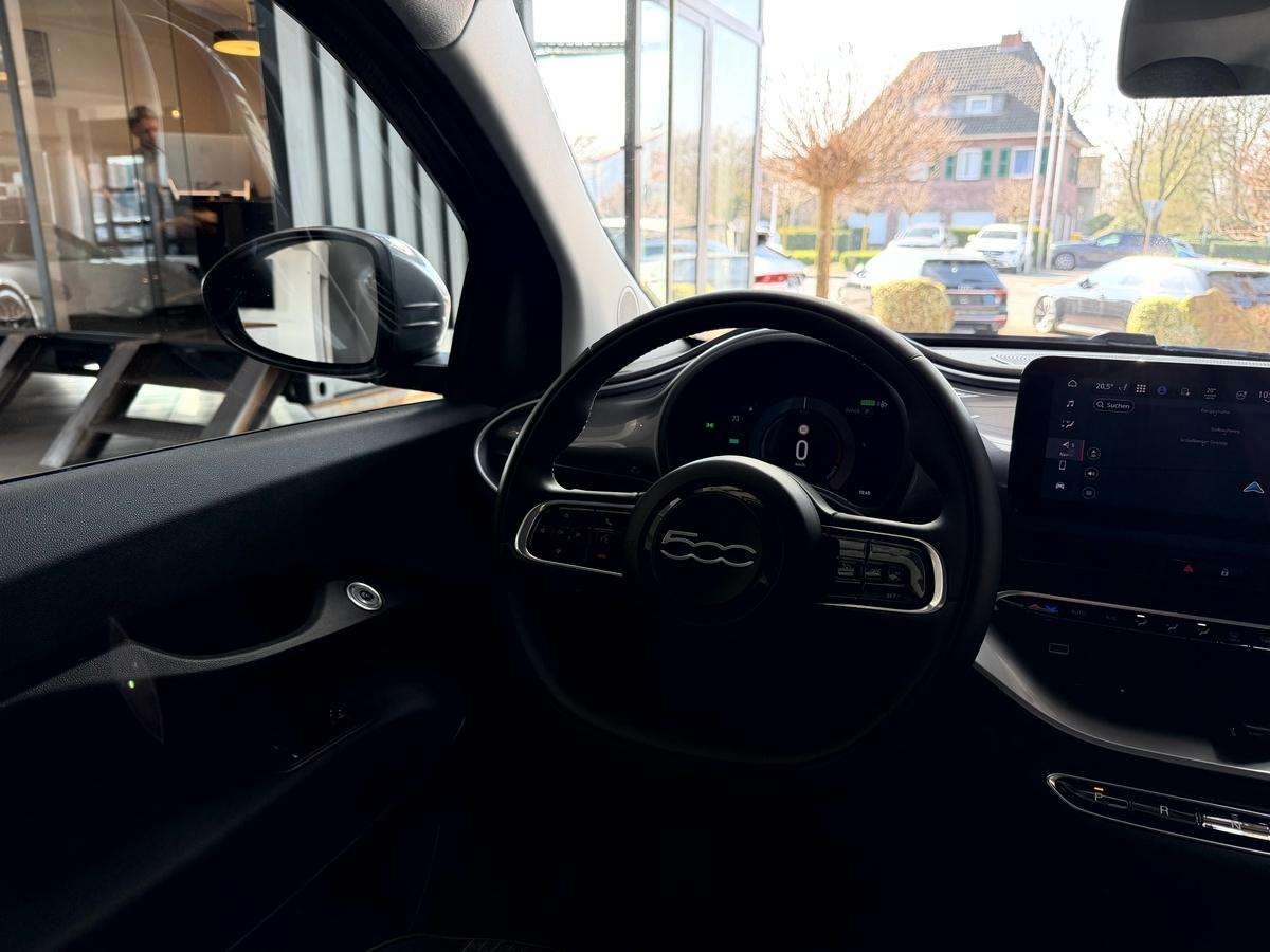 Fahrzeugbild eines Fiat 500