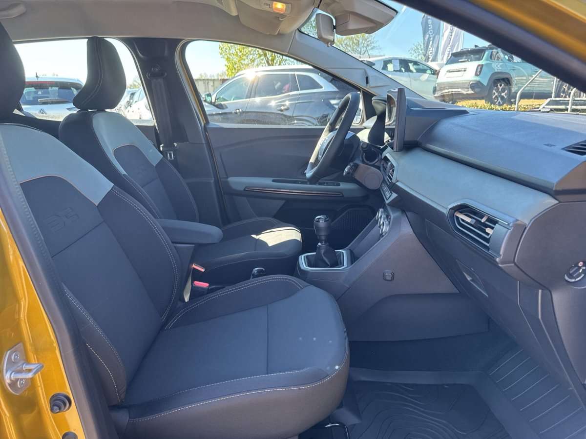 Fahrzeugbild eines Dacia Sandero