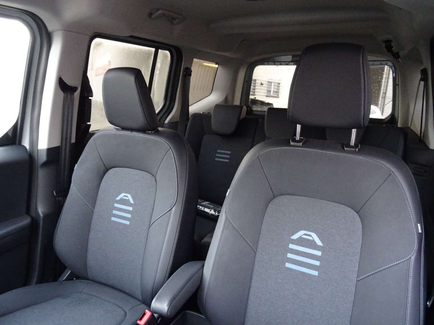 Fahrzeugbild eines Ford Tourneo Courier