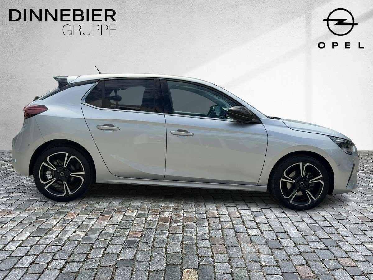 Fahrzeugbild eines Opel Corsa
