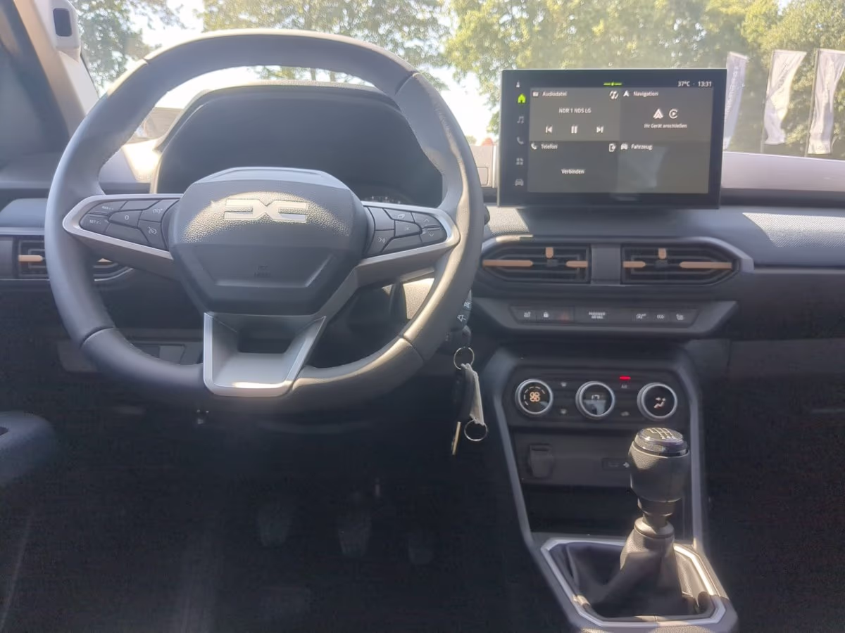 Fahrzeugbild eines Dacia Sandero